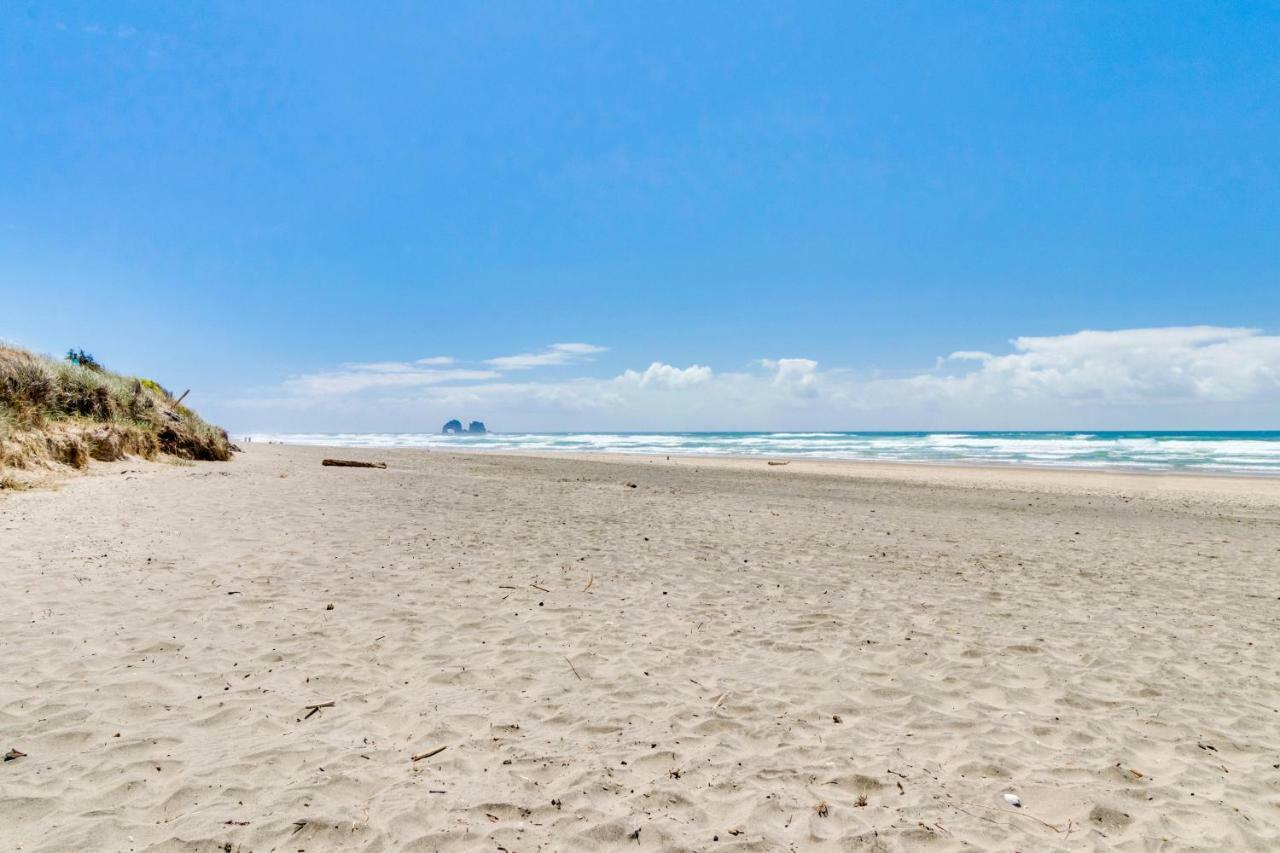 Calm Waters Villa Rockaway Beach Bagian luar foto